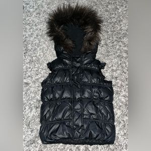 Girls GAP Hooded Puffer Vest size 5